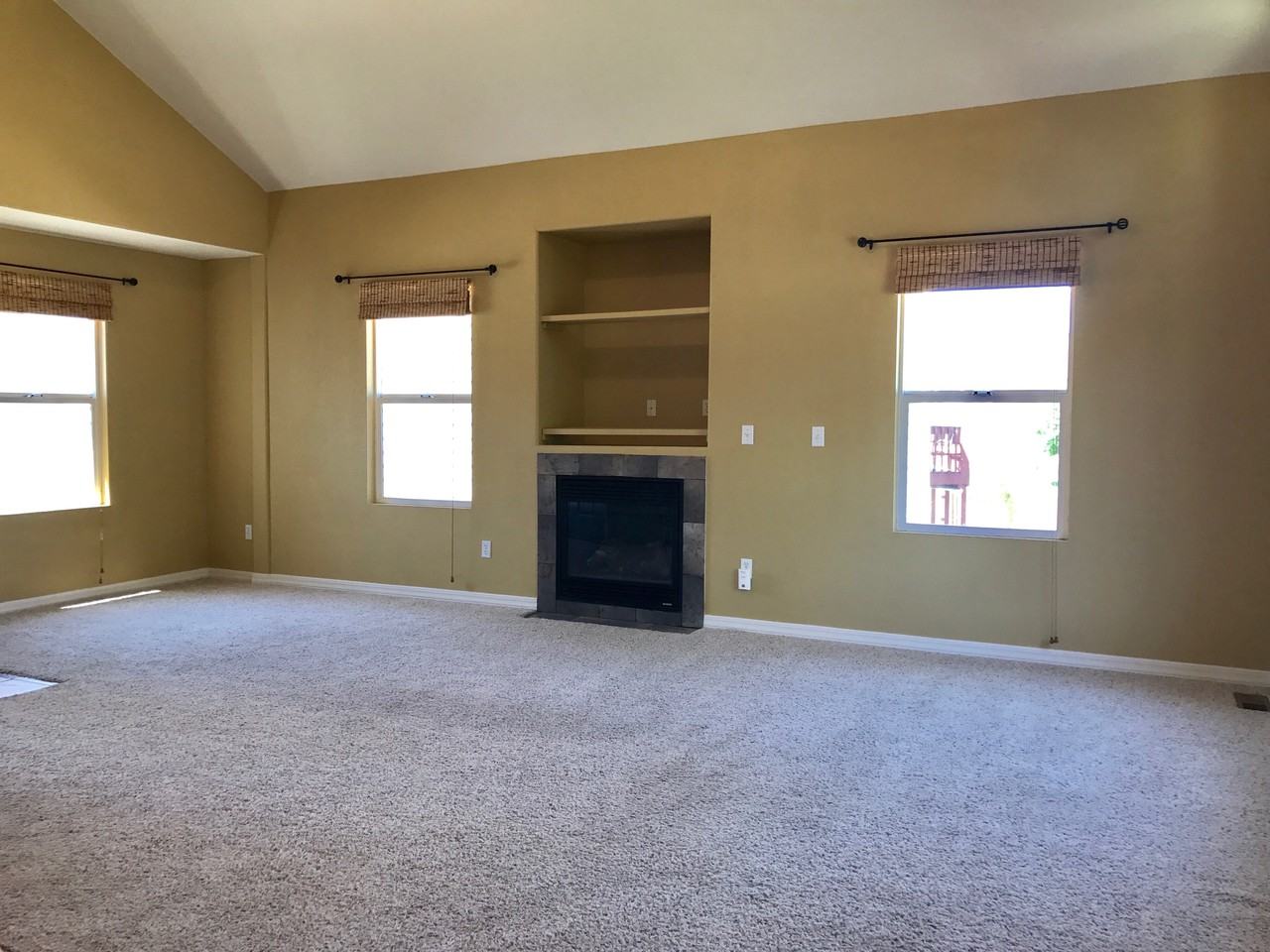 4274 S Braun Ct - Photo 3 of 22