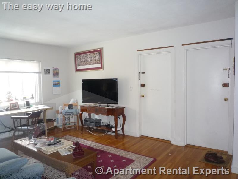 219 Massachusetts Ave #4 - Photo 6 of 9