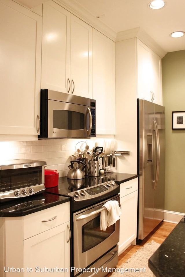 3717 Albemarle St Nw - Photo 3 of 11