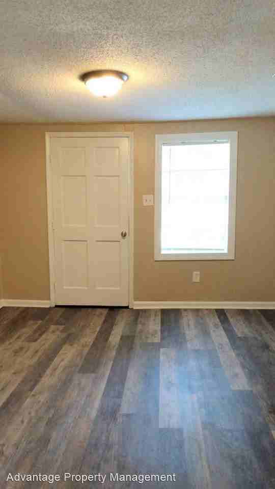 375 George Rd - Photo 3 of 9