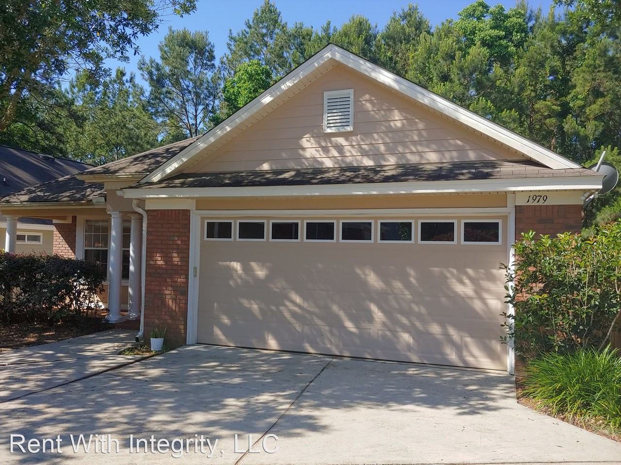 1979 Sunny Dale Dr - Photo 2 of 17