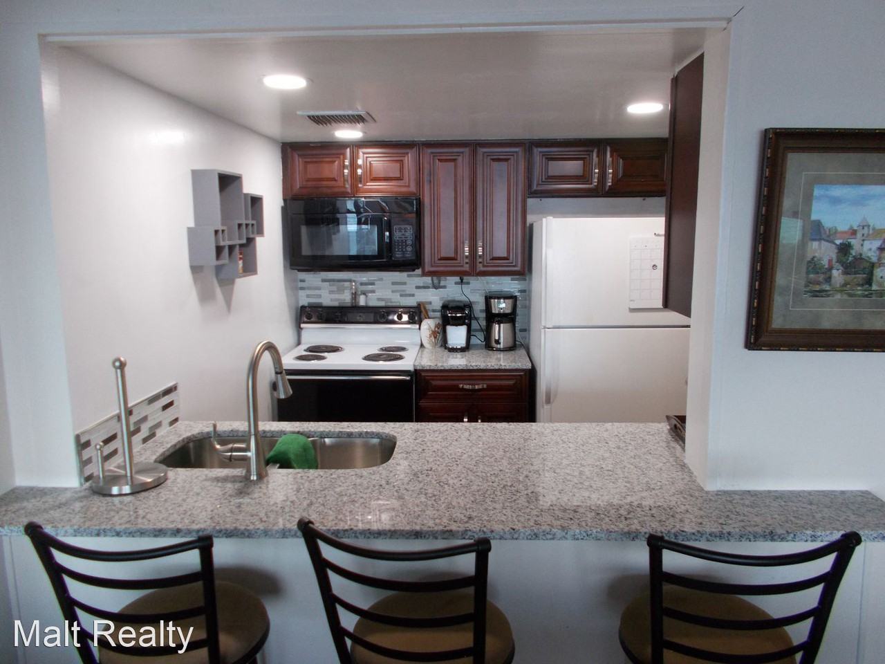 1900-701A Clifford Street - Photo 3 of 25