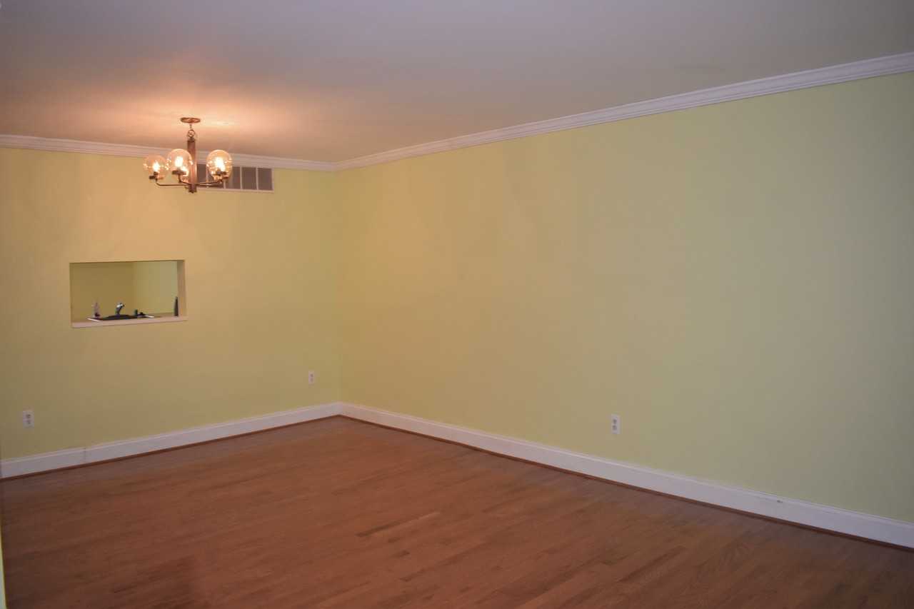 8923 Skyrock Ct - Photo 5 of 24