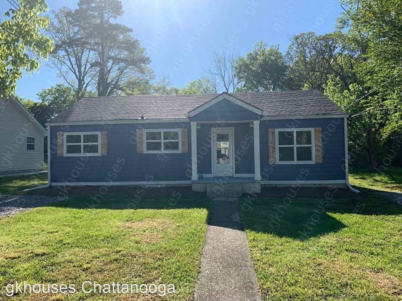 130 Everglades Blvd, Rossville, GA 30741 3 Bedroom House for 995/month