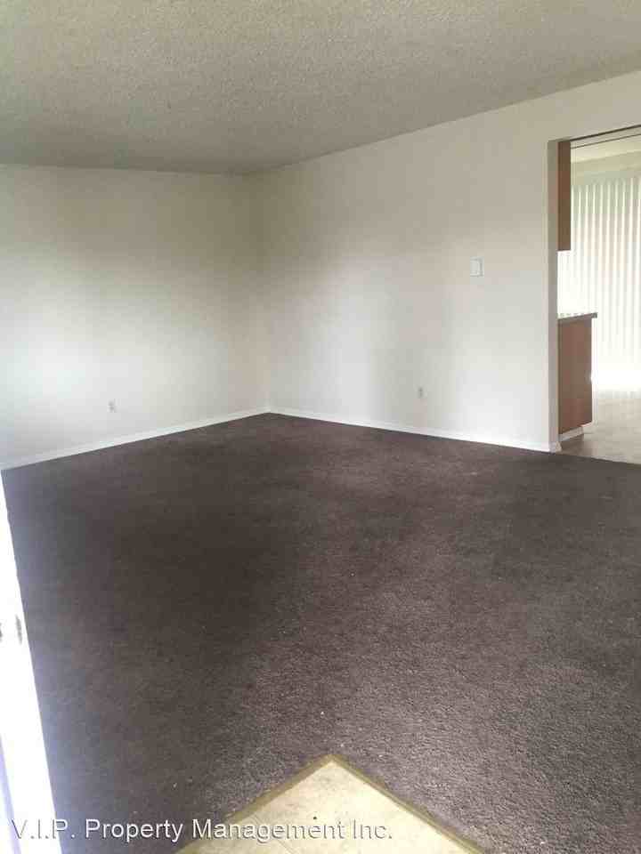 182-184 Bridge St - Photo 2 of 10