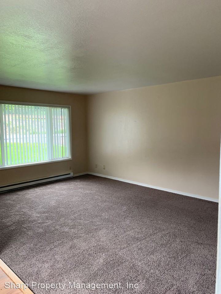 1408 N Pacific Ave - Photo 3 of 9