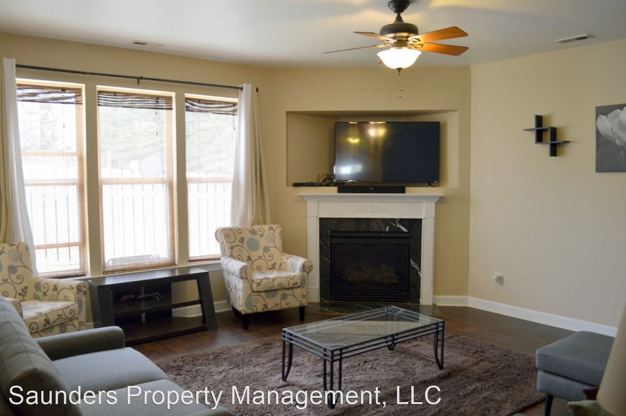 4981 Wyngate Village Dr - Photo 3 of 24