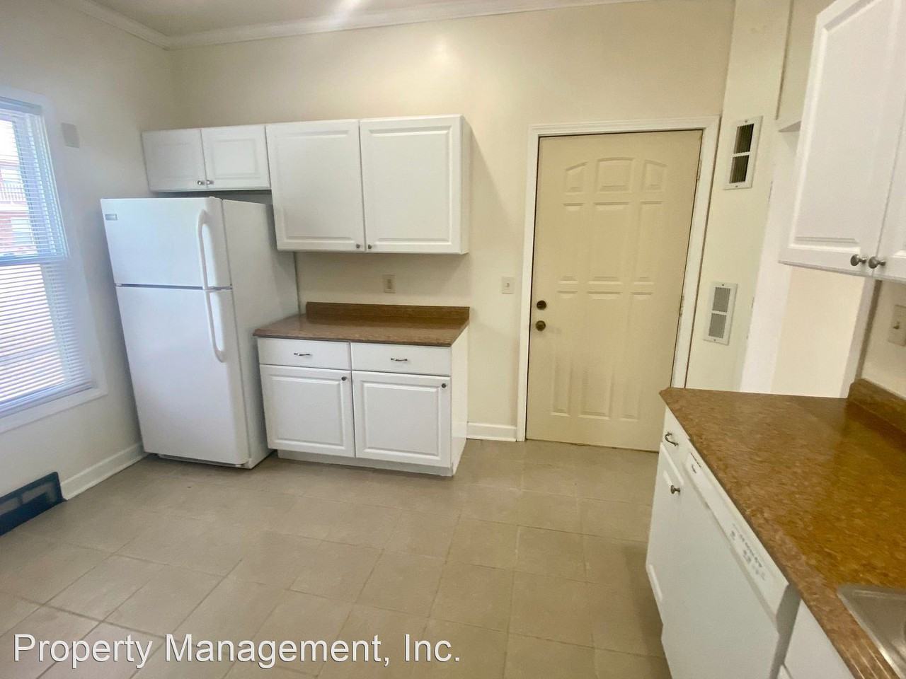 422 N 22nd St - Photo 3 of 15