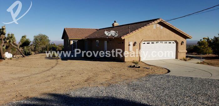 2726 Sunnyslope Rd - Photo 2 of 24