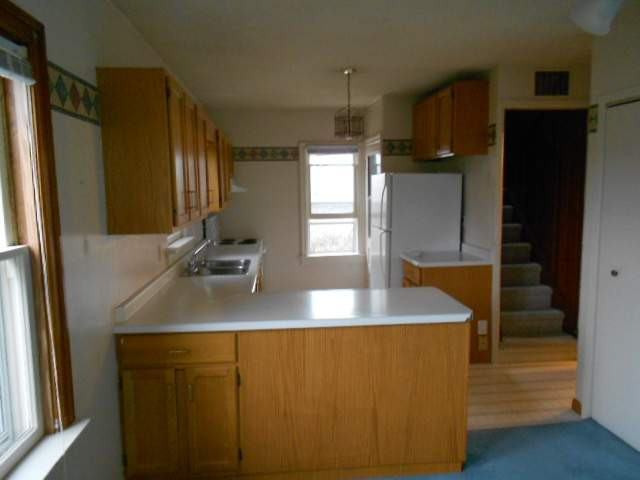 290 Elm Street - Photo 3 of 8