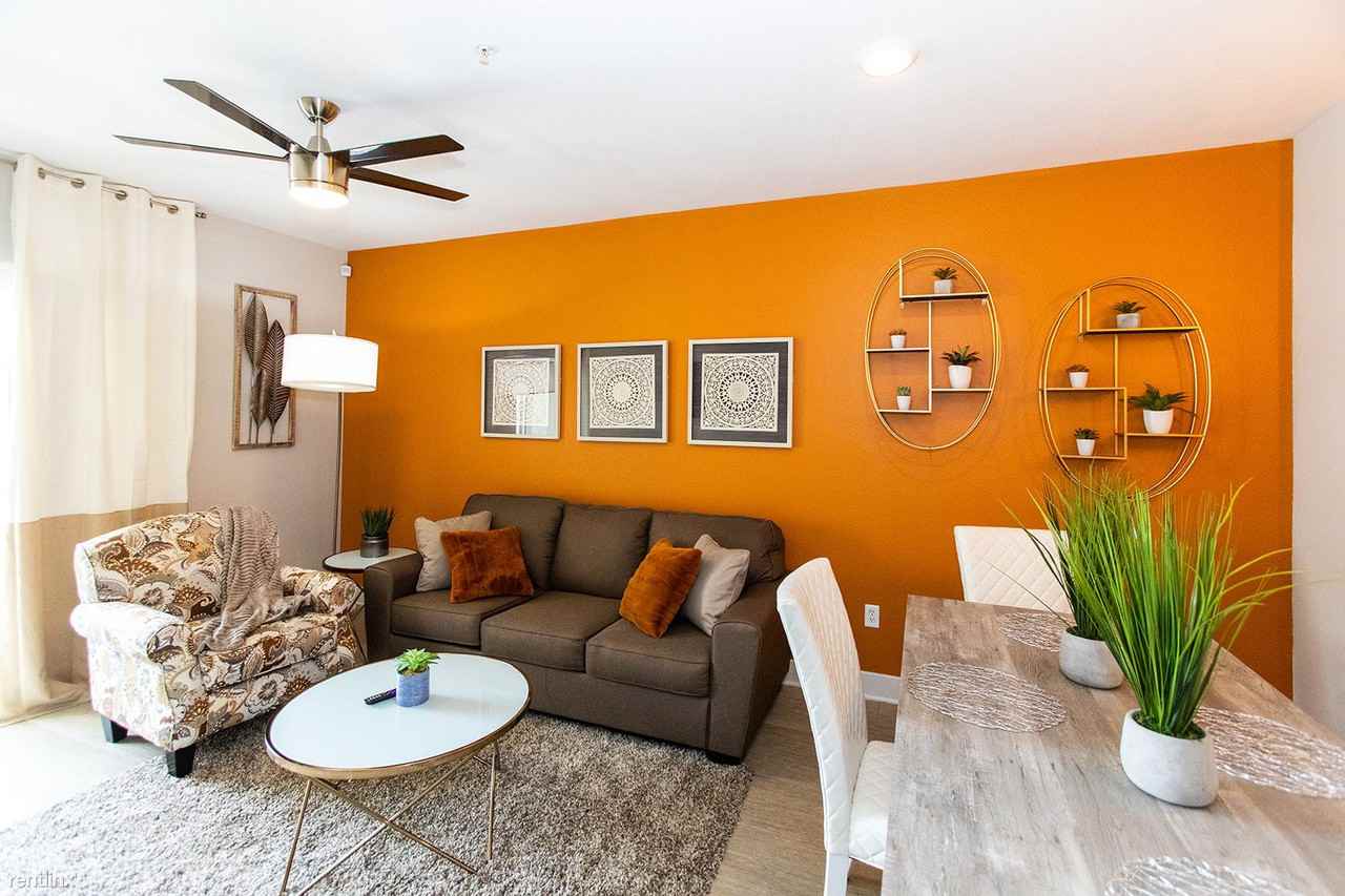 24565 Town Center Dr, Santa Clarita, CA 91355 1 Bedroom Apartment for