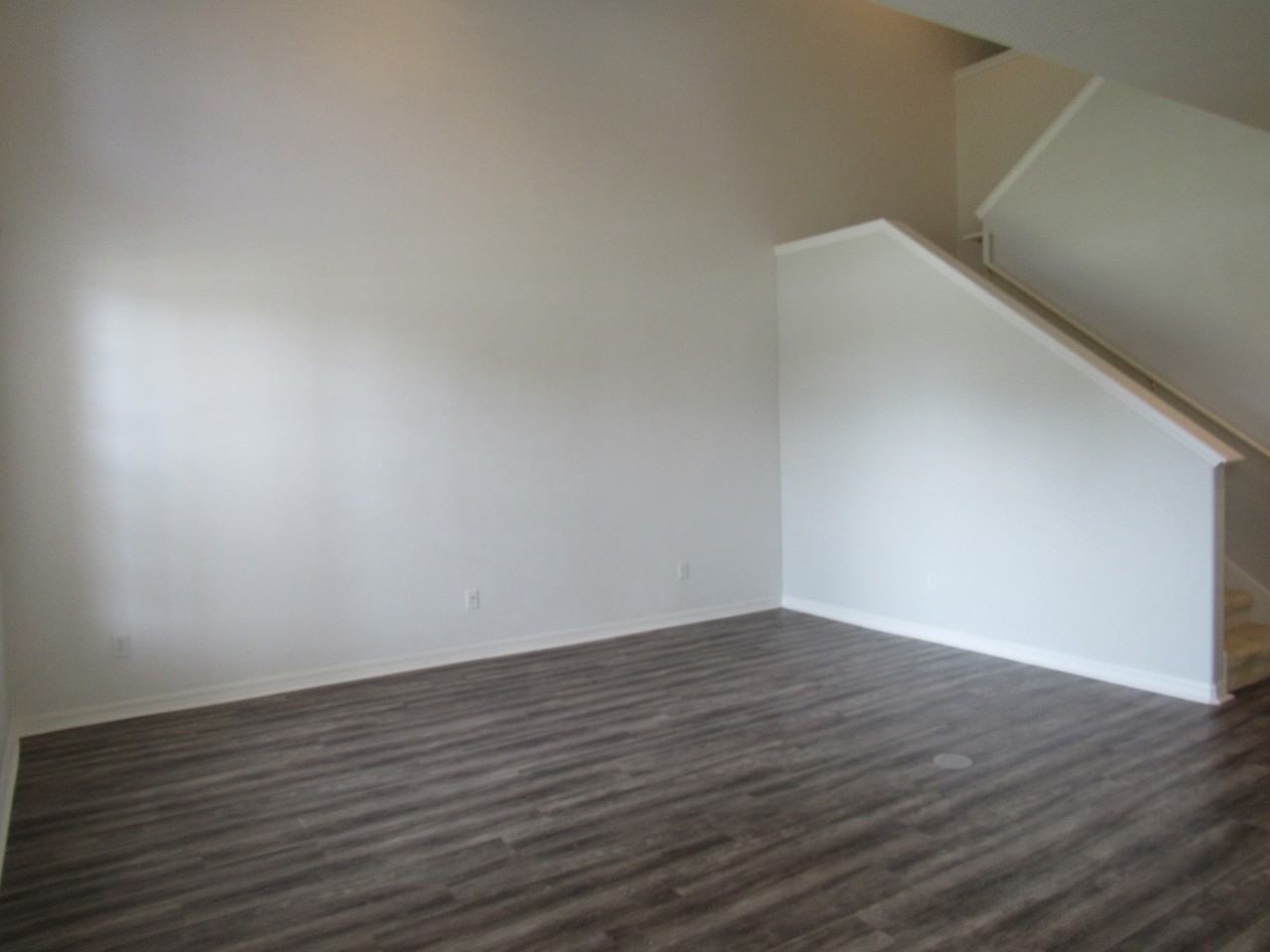 240 N Airport Rd - Photo 2 of 16
