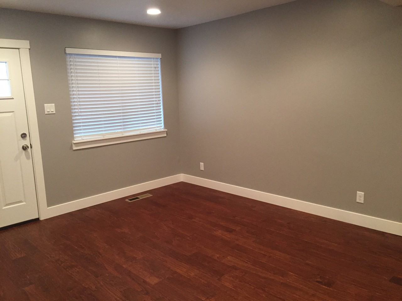 650 Nw - Photo 2 of 14