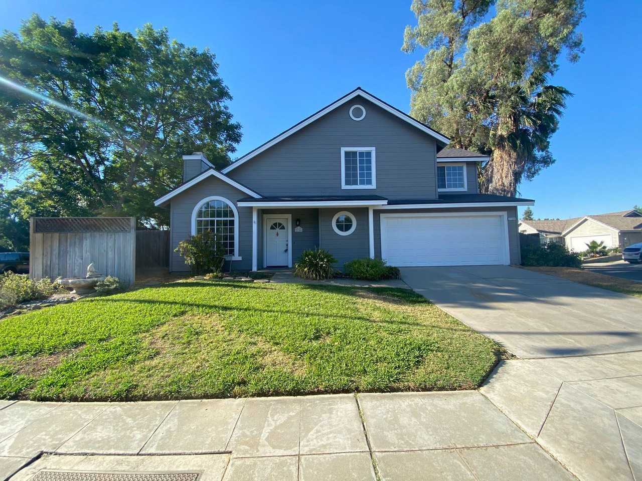 2156 E Spruce Ave, Fresno, CA 93720 3 Bedroom House for Rent for 1,795