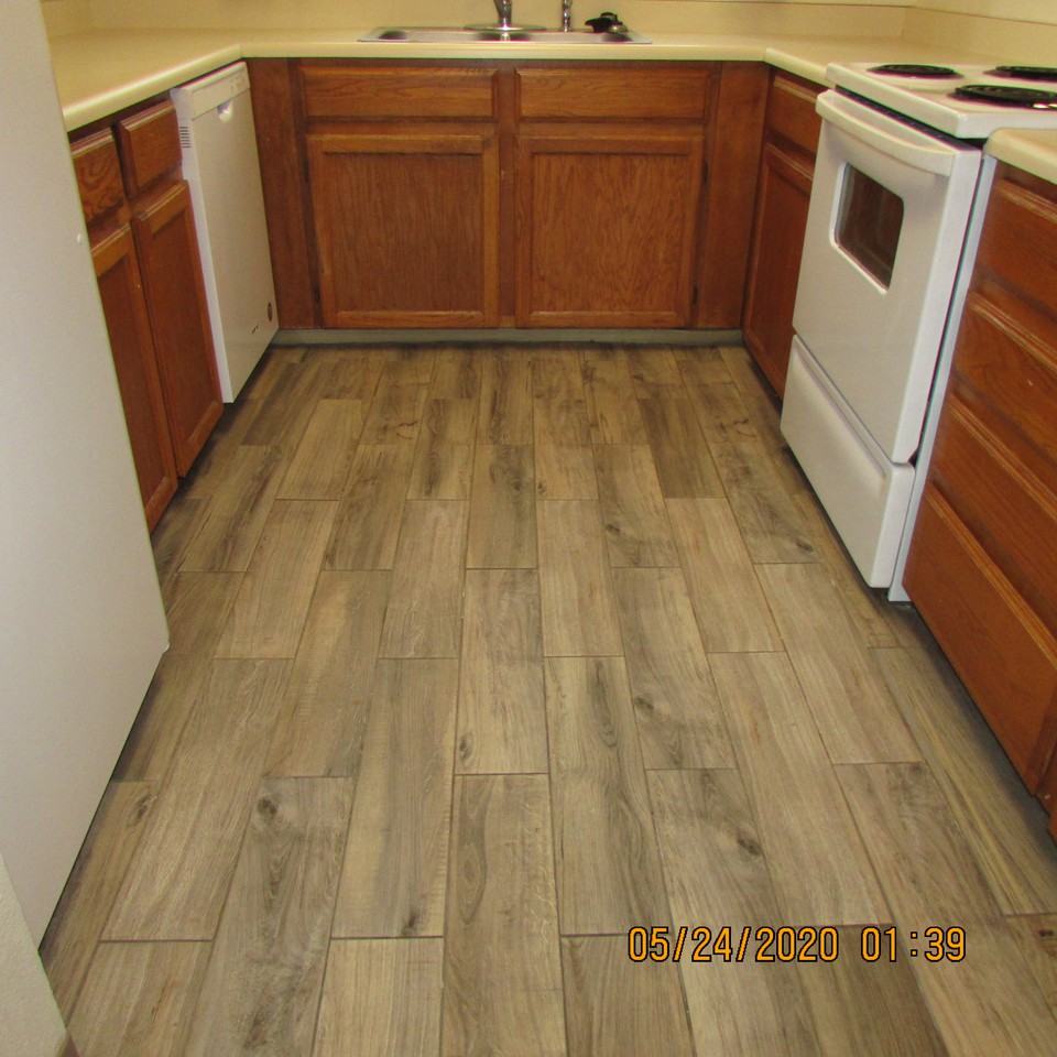 420 Wright Street - Photo 3 of 21