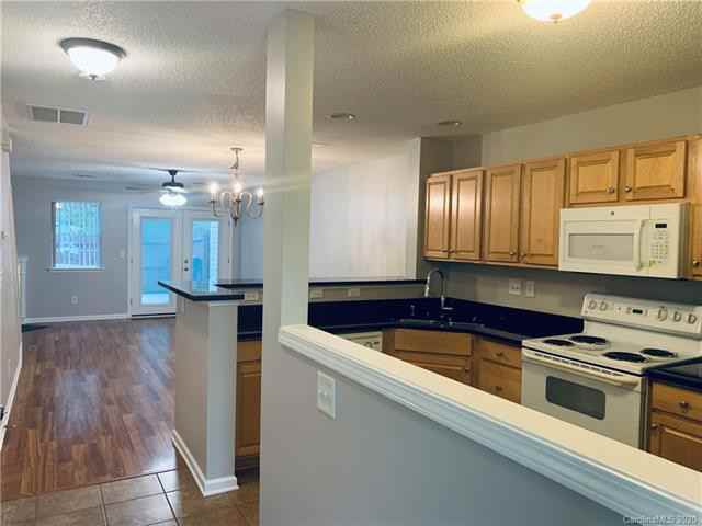 5667 Kimmerly Woods Dr - Photo 3 of 11