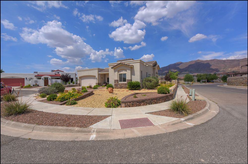 6329 Franklin Crest Dr - Photo 3 of 48