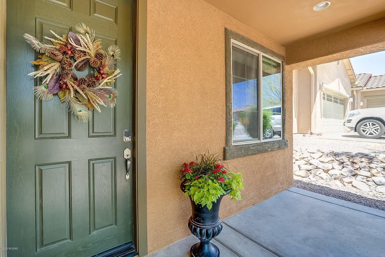 5490 W Dry Creek Ct - Photo 2 of 47