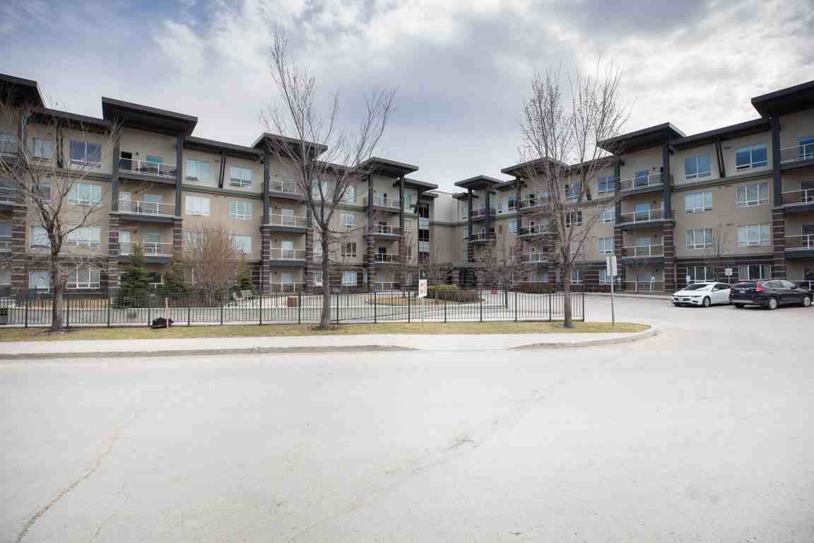 Bison Pointe I Apartments for Rent 70 Bison Dr, Winnipeg, MB R3T 2S5