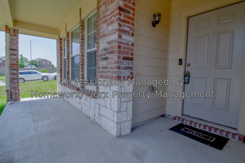 1403 Grand Canyon Ct - Photo 2 of 13