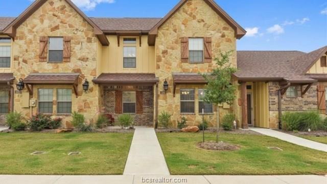 3312 Wakewell Ct - Photo 2 of 16