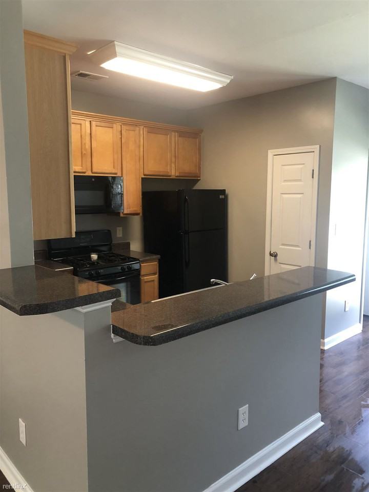 1776 Heights Cir Nw - Photo 3 of 20