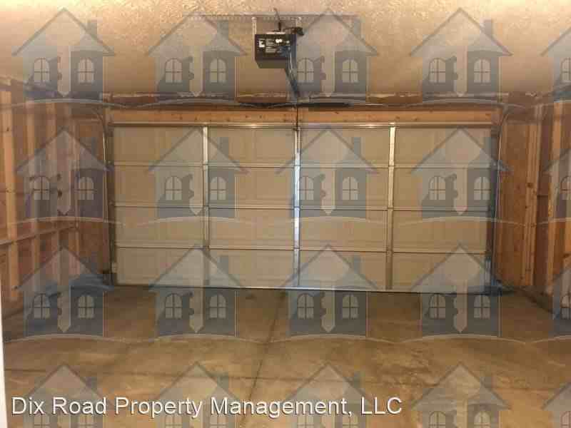 214 Timber Hill Dr - Photo 2 of 18