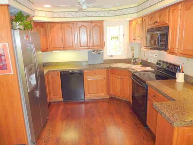 1138 Lynette Dr #9-1 - Photo 2 of 12