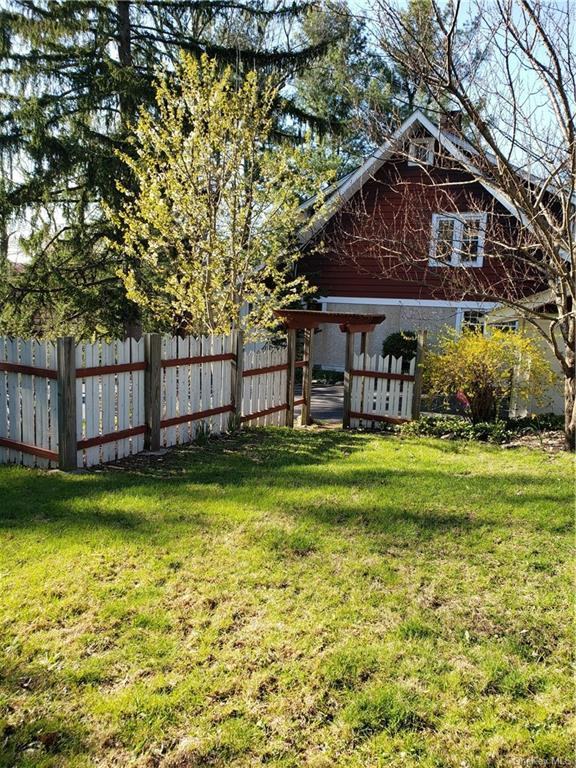 3536 Gomer St - Photo 2 of 12