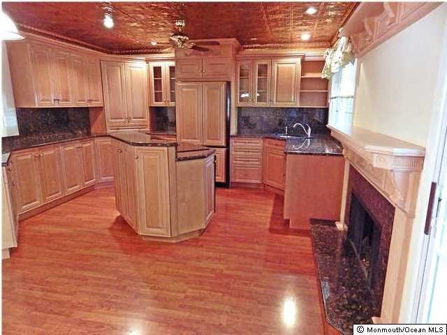 42 Mountain Laurel Ln #B - Photo 3 of 22