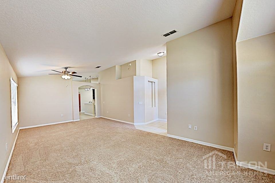 3220 Alling Ct - Photo 2 of 16