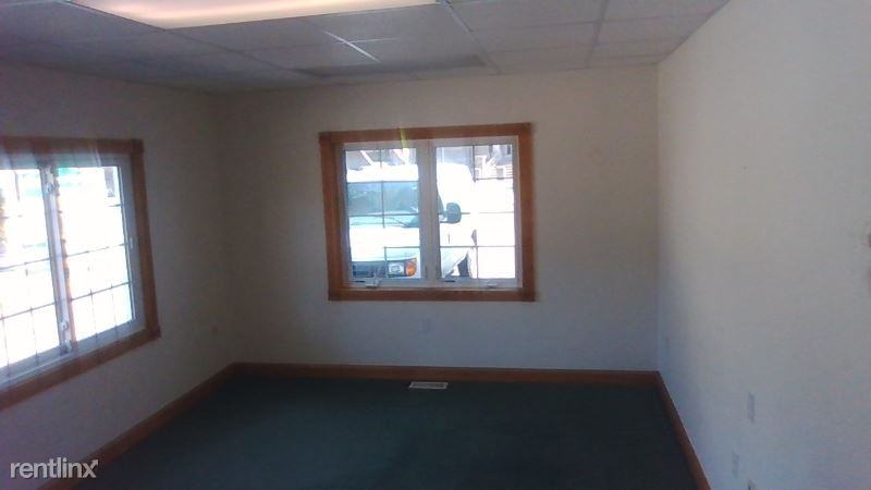 103 Northwestern Dr - Photo 3 of 11