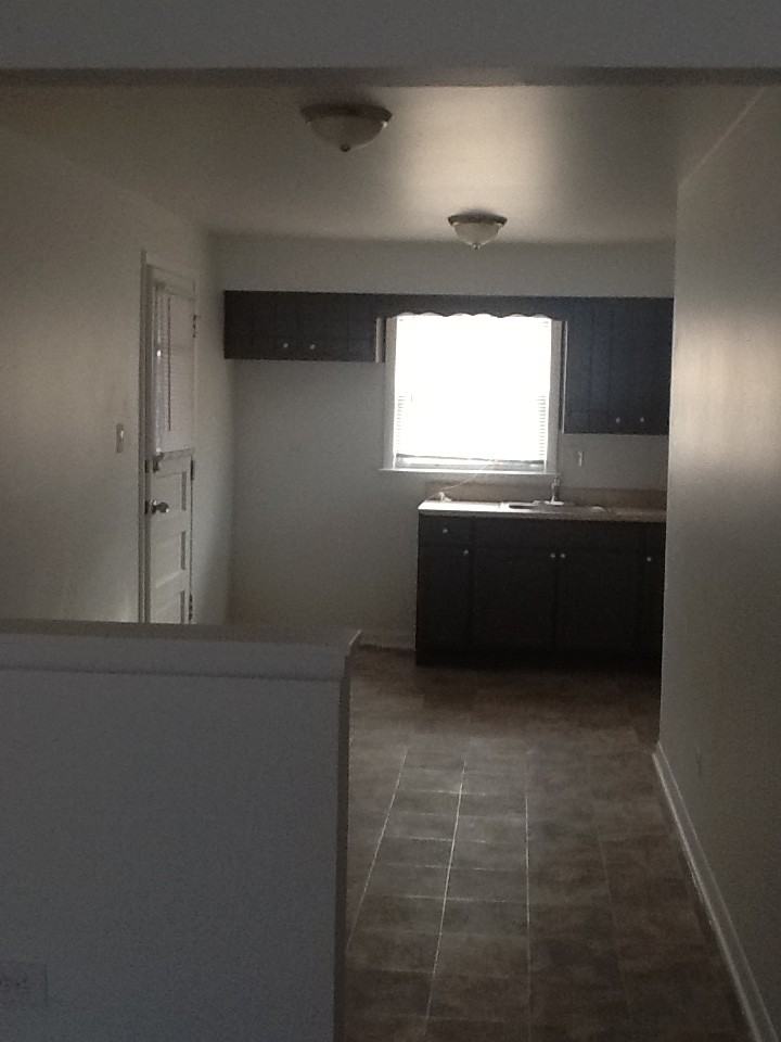14026 S School St - Photo 2 of 6