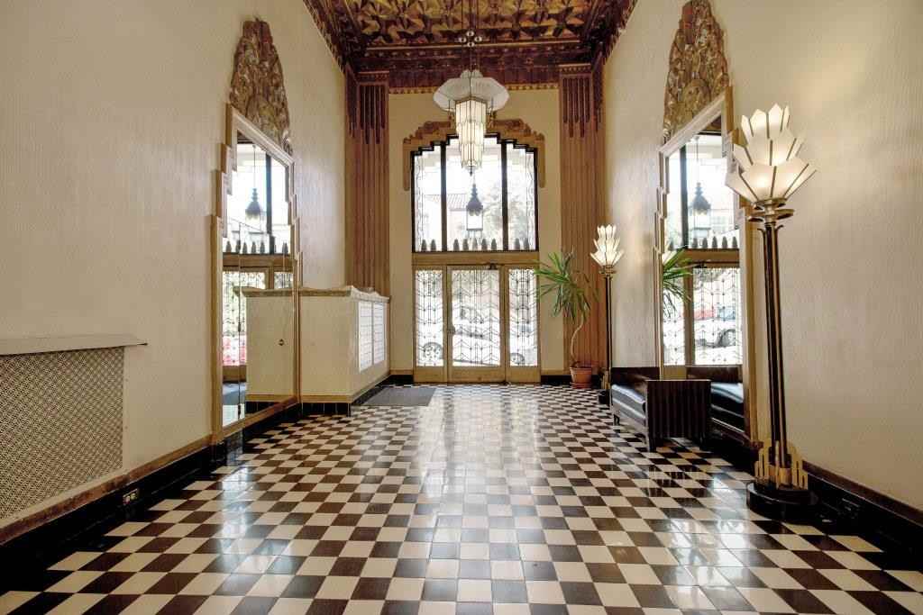 15 Hermann St - Photo 2 of 9