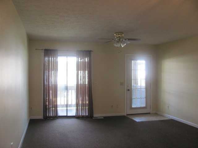 4111 Huff St Apt C - Photo 3 of 10