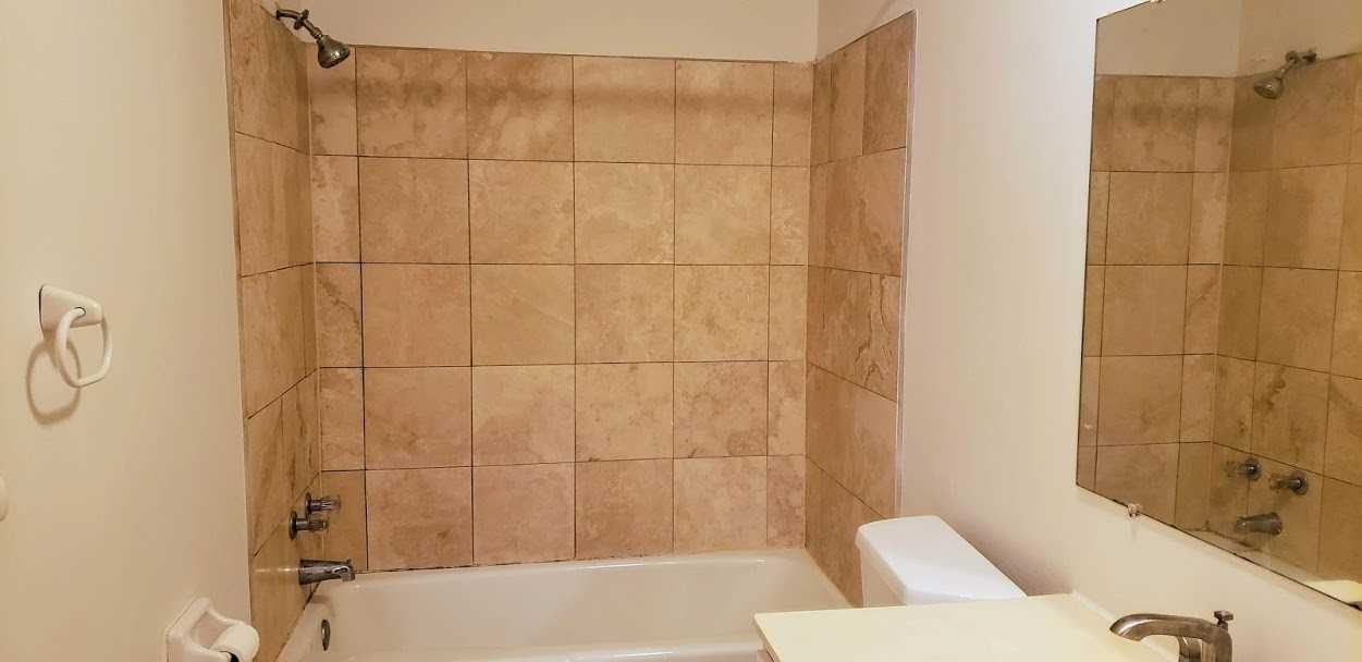 2110 Highwood Ave E - Photo 2 of 15