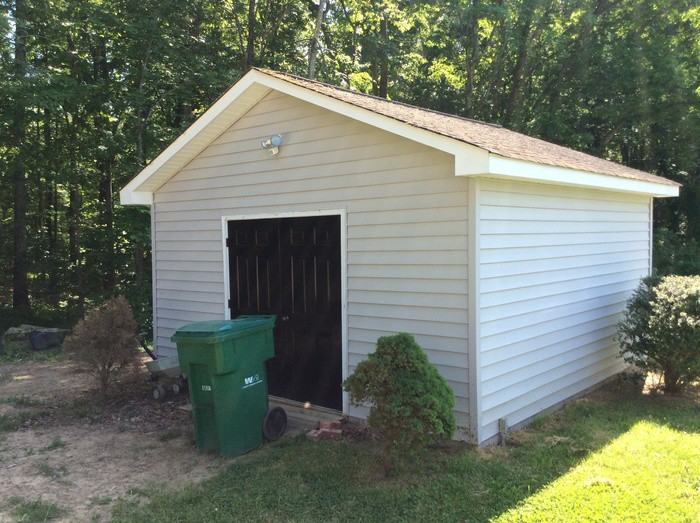 251 Oak St - Photo 2 of 12