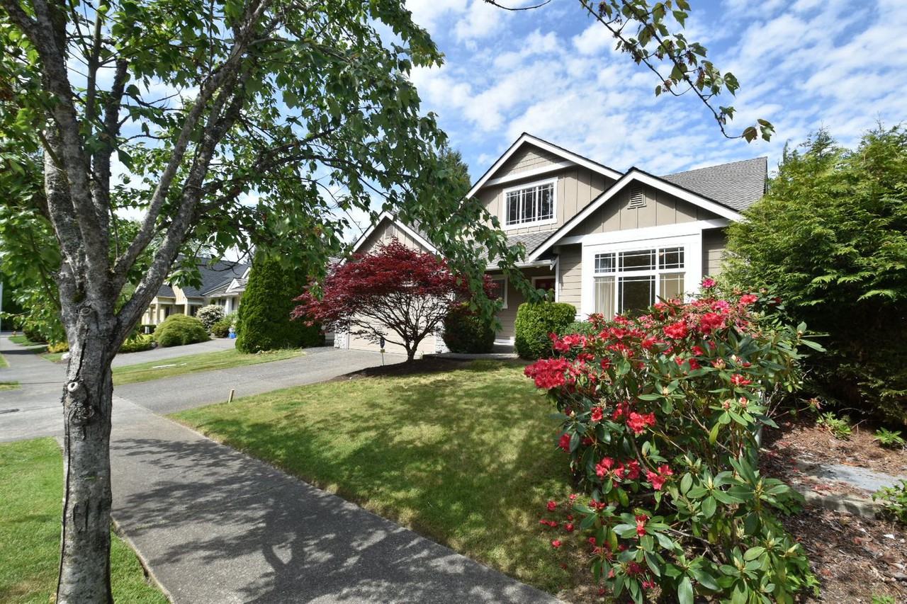 18127 Greywalls Dr - Photo 2 of 29