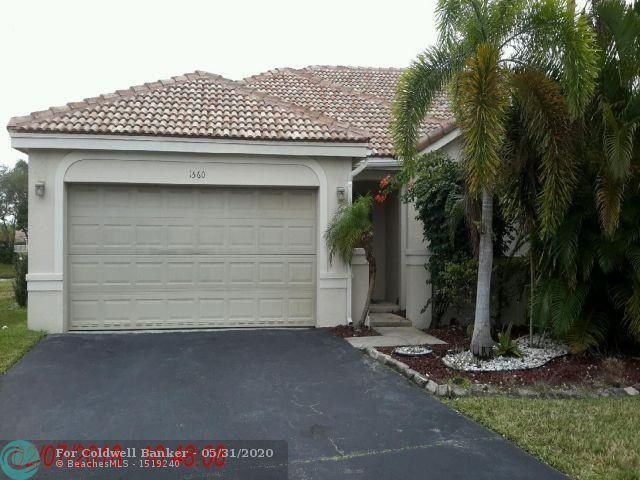 1560 Orion Ln - Photo 3 of 13