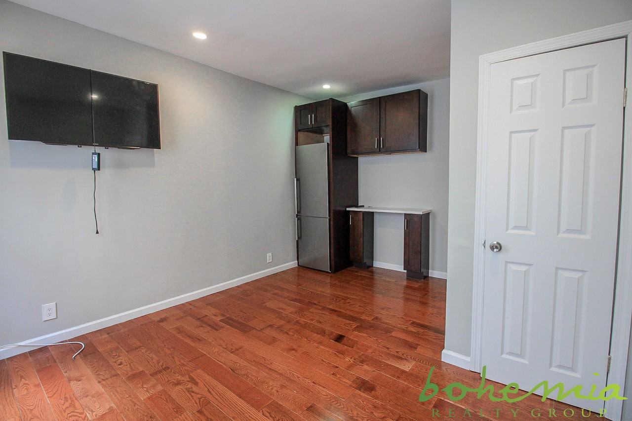 Frederick Douglass Blvd & W 117th St #3E - Photo 2 of 4