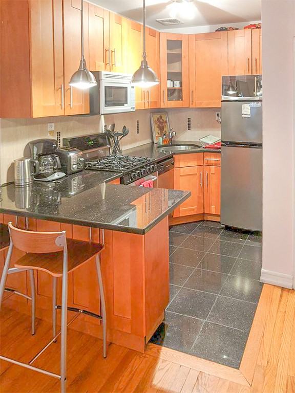 58 W 36th St #4B - Photo 2 of 7