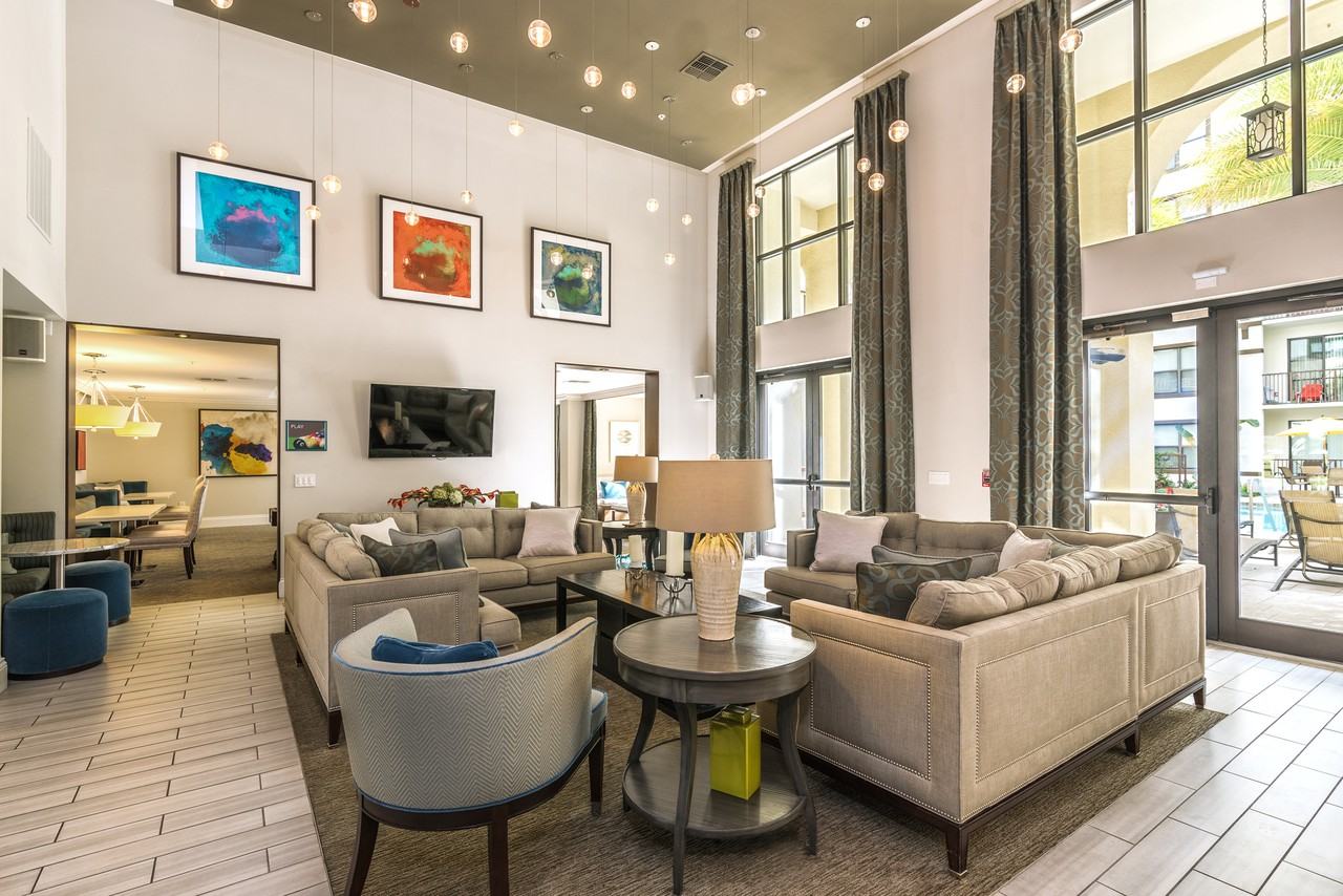 Lantower Westshore - Photo 3 of 19