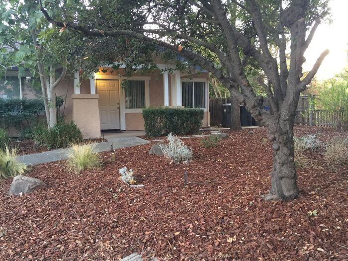 2322 Muir Woods Pl - Photo 2 of 13