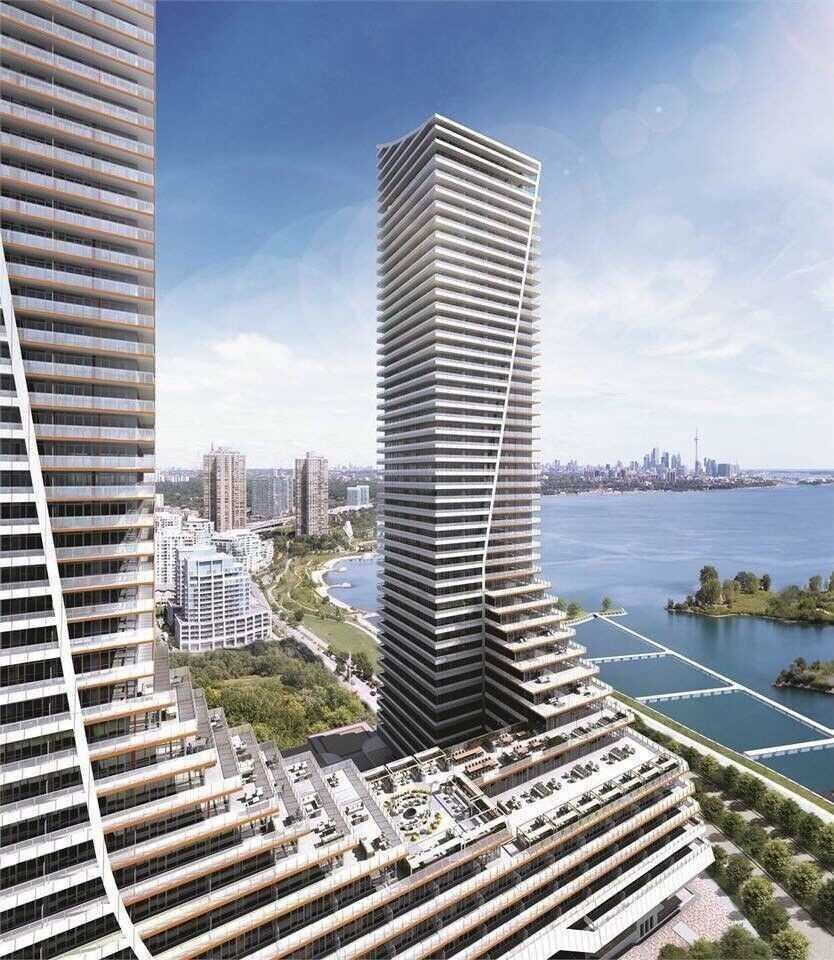 20 Shore Breeze Drive #305