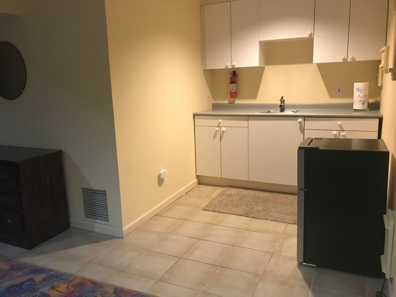 2205 Regent Dr - Photo 2 of 12