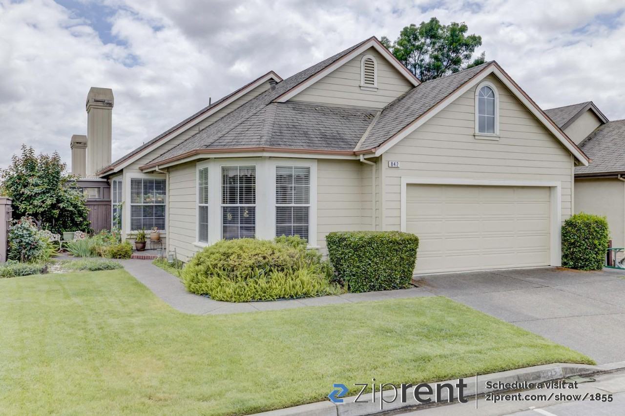 842 Cab Calloway Ct - Photo 2 of 18