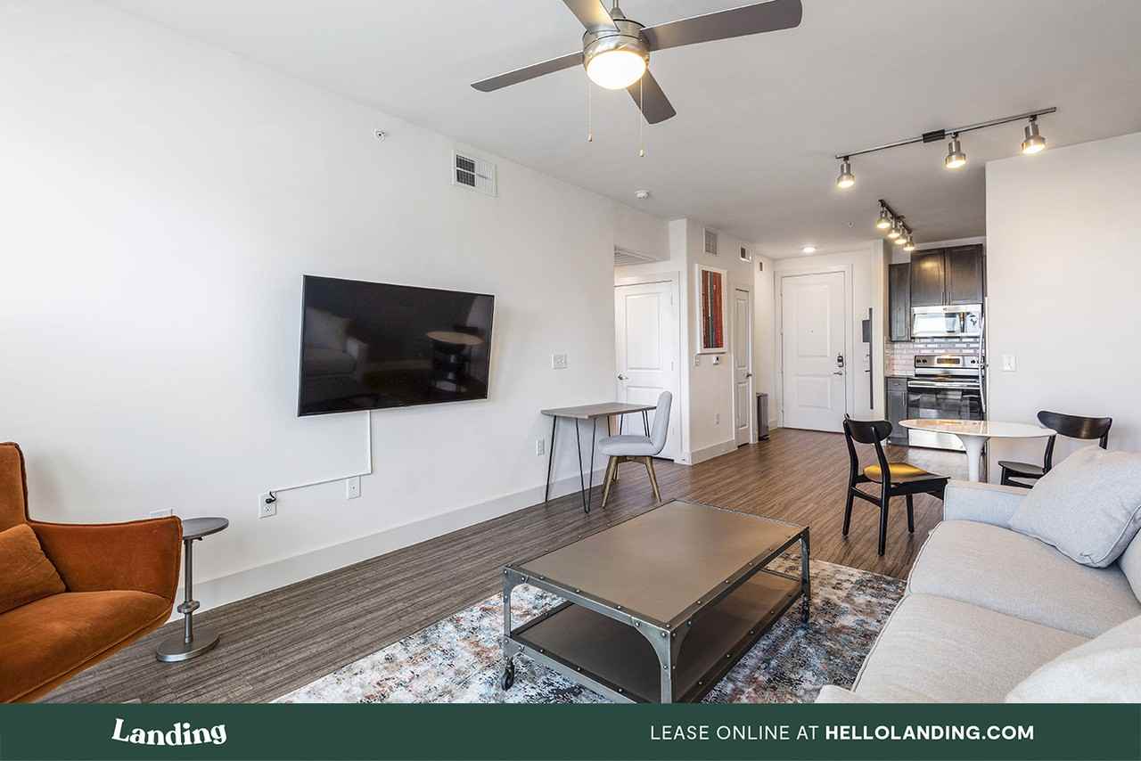 11721 Domain Blvd #3365 - Photo 3 of 25