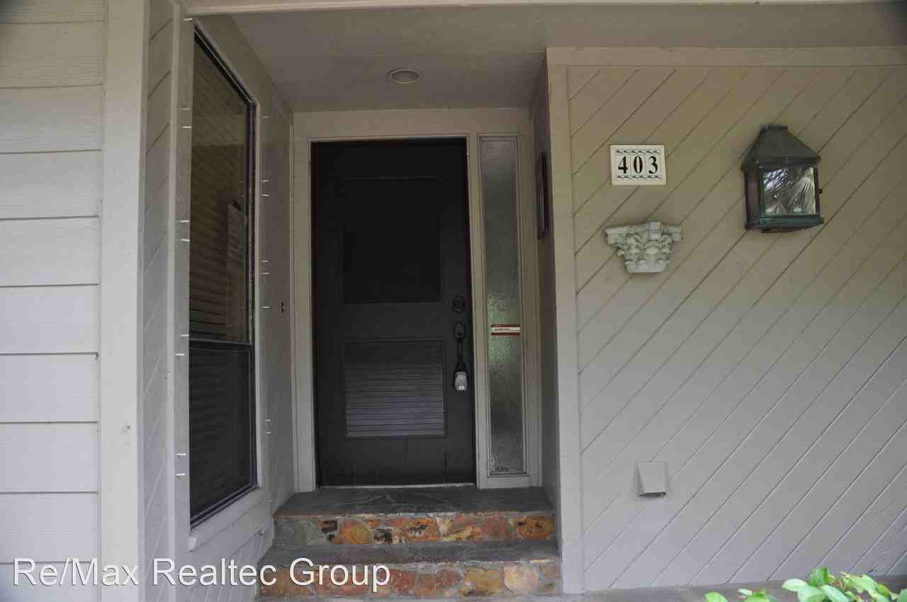 403 Old Mill Pond Rd - Photo 3 of 42