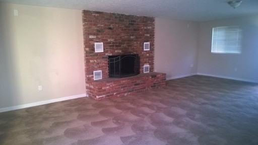 1568 Eucalyptus Dr - Photo 2 of 9