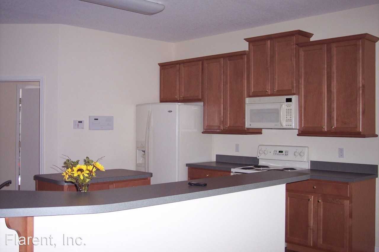 2470 Orsota Cir - Photo 2 of 13